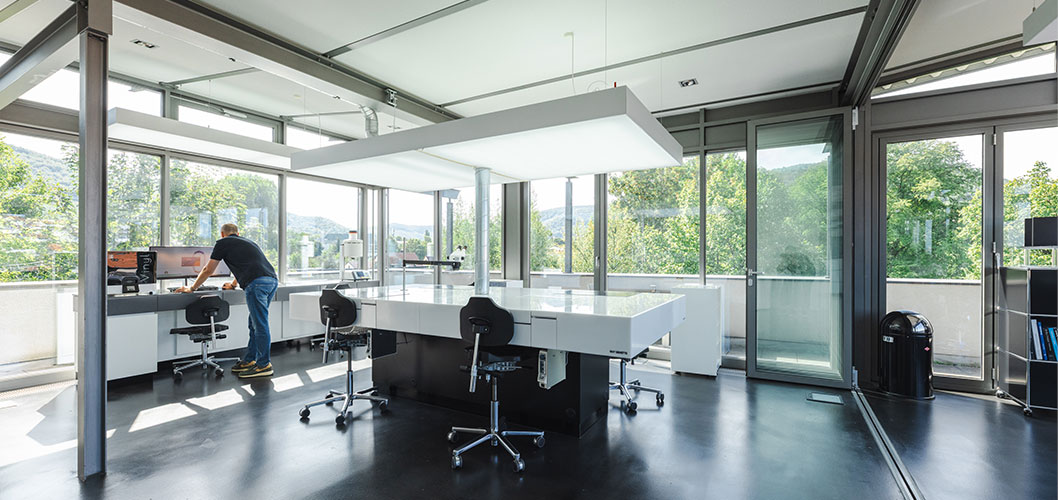 Der Arbeitsplatz · Foto: Stephanie Trenz Photography